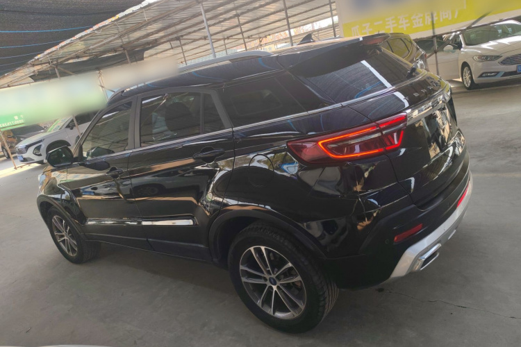 福特 2020款 领界S EcoBoost 145 CVT铂领型车身外观4