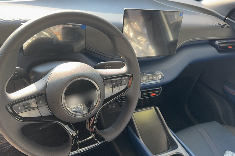 比亚迪 海鸥 2025款 智驾版 305km 活力版中控内饰7003