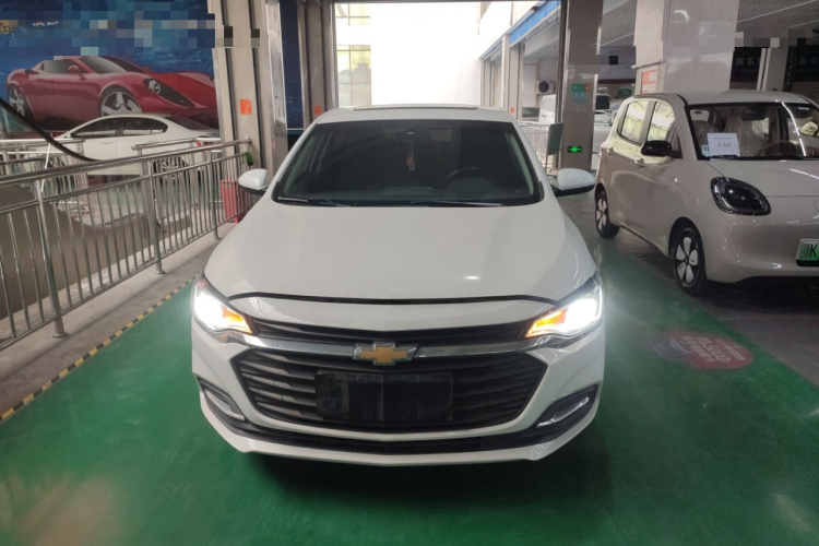 雪佛兰 科鲁泽 2022款 320 自动悦享天窗版车身外观6001