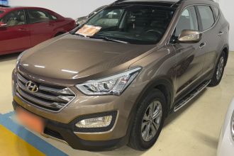 现代 胜达 2015款 2.0T 自动四驱智能型 7座