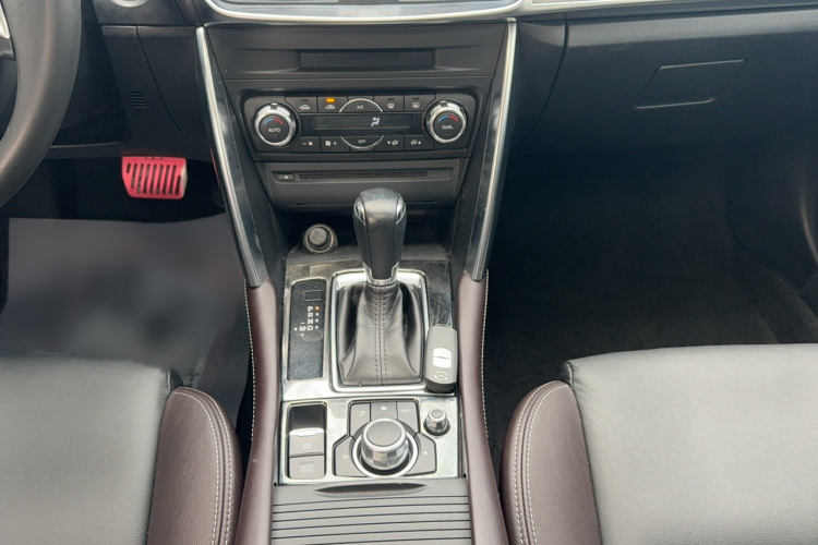 马自达CX-4 2016款 2.0L 自动两驱蓝天品位版局部细节18