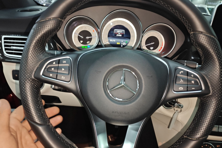 奔驰CLS 2015款 CLS 260局部细节13