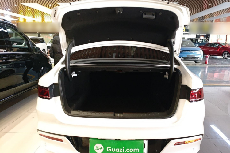 比亚迪 秦PLUS 2023款 冠军版 DM-i 55KM领先型局部细节23