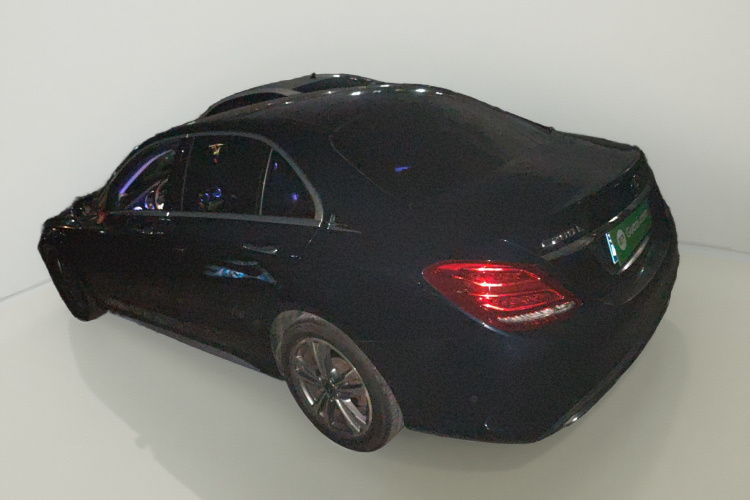 奔驰C级 2018款 C 200 L 运动版车身外观5