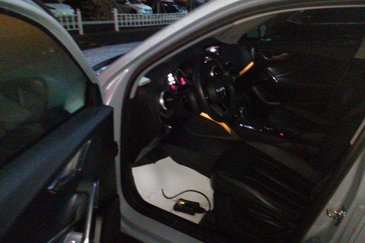 奥迪Q2L 2022款 35 TFSI 进取致雅型中控内饰20