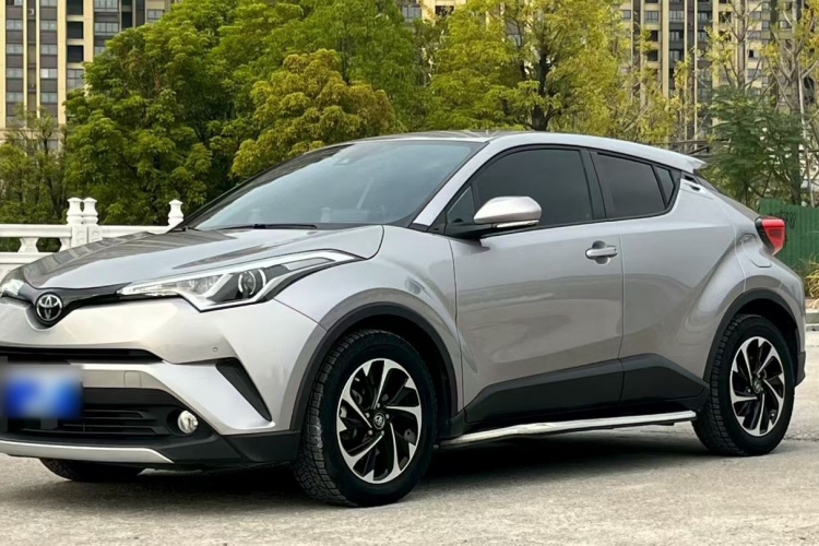 丰田 奕泽IZOA 2018款 2.0L 奕驰版 国VI车身外观1