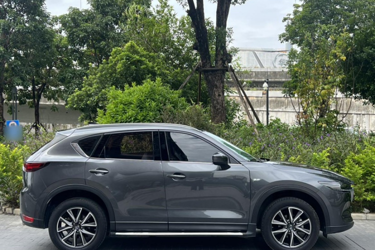 马自达CX-5 2020款 2.5L 自动两驱智尊型车身外观6005