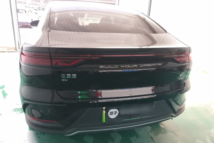 比亚迪 汉 2022款 EV 创世版 610KM四驱尊享型车身外观6