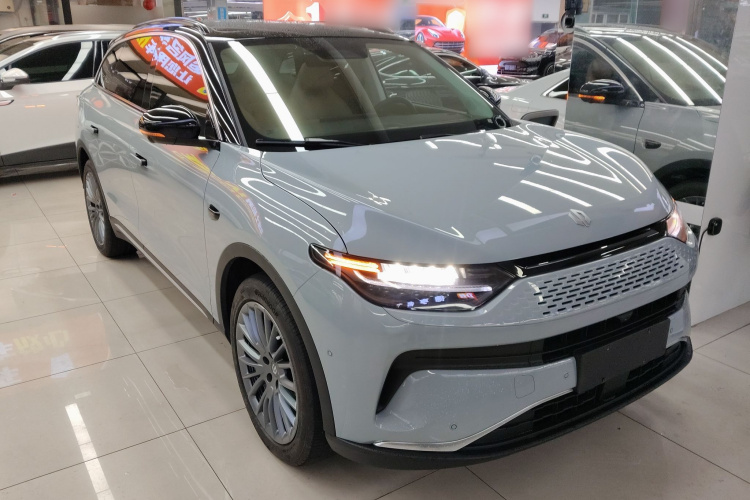 零跑汽车 零跑C11 2024款 增程 300尊享版车身外观6002