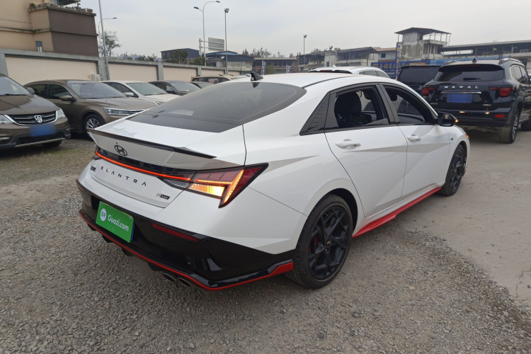 现代 伊兰特 2023款 240TGDi DCT N Line LUX尊贵版车身外观6005