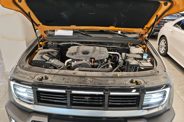 北京越野 北京BJ40 2024款 2.0T 全新城市猎人版 侠客型机舱底盘24