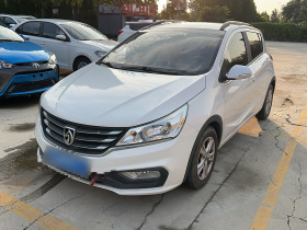 宝骏310 2016款 1.2L 手动豪华型