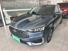 福特 福睿斯 2021款 1.5L 自动钻石版