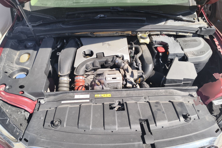 DS 4S 2016款 1.6T 自动睿动版THP160局部细节24