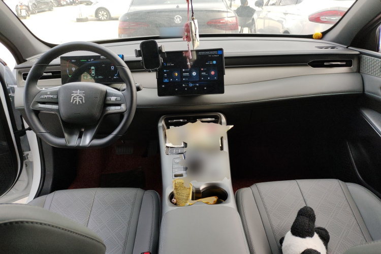 比亚迪 秦PLUS 2025款 DM-i 智驾版 55KM领先型中控内饰7002