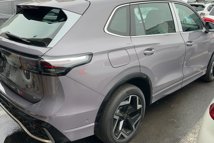 大众 途观L 2024款 PRO 330TSI 两驱R-Line智领版车身外观6003