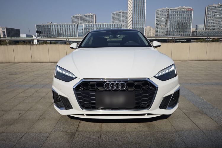奥迪A5 2021款 Coupe 40 TFSI 时尚动感型车身外观6001