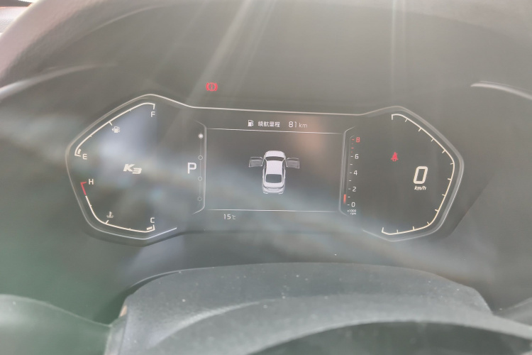 起亚K3 2021款 改款 1.5L CVT时尚版局部细节14