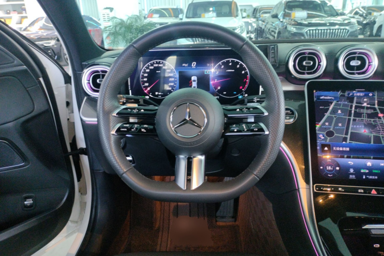 奔驰C级 2024款 改款 C 260 L 运动版中控内饰13