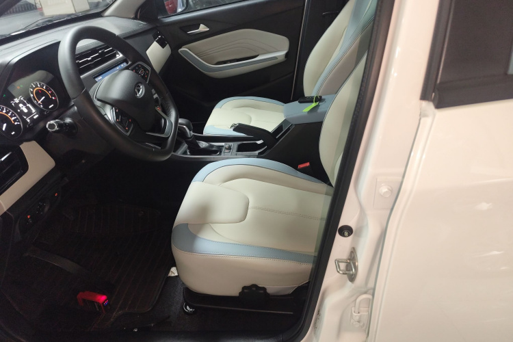 奇瑞 瑞虎3X 2022款 PLUS 1.5L CVT时尚版局部细节19