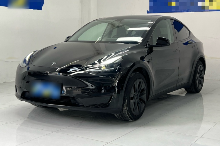 特斯拉 Model Y 2023款 后轮驱动版车身外观1