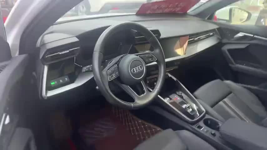 奥迪RS 3 2017款 RS 3 2.5T Limousine实拍1