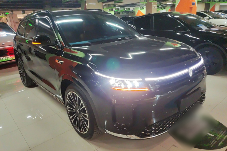 鸿蒙智行 问界M7 2024款 1.5T 智驾四驱Pro版 6座车身外观6002