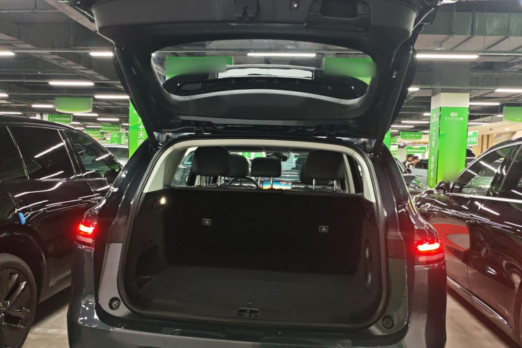 零跑汽车 零跑C10 2024款 210激光雷达版机舱底盘23