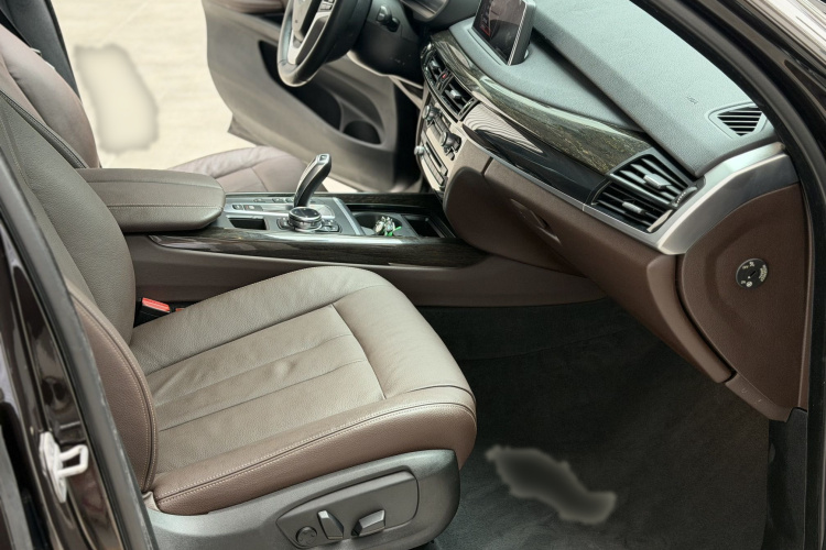 宝马X5(进口) 2014款 xDrive35i 领先型中控内饰7007