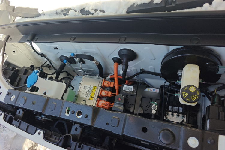 吉利银河 2024款 熊猫mini 200km 耐力熊机舱底盘24