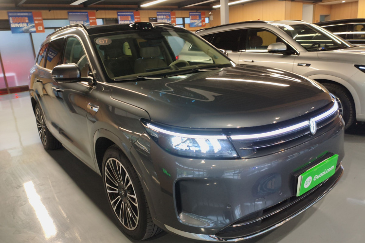 鸿蒙智行 问界M7 2024款 1.5T 智驾四驱Ultra版 5座车身外观3