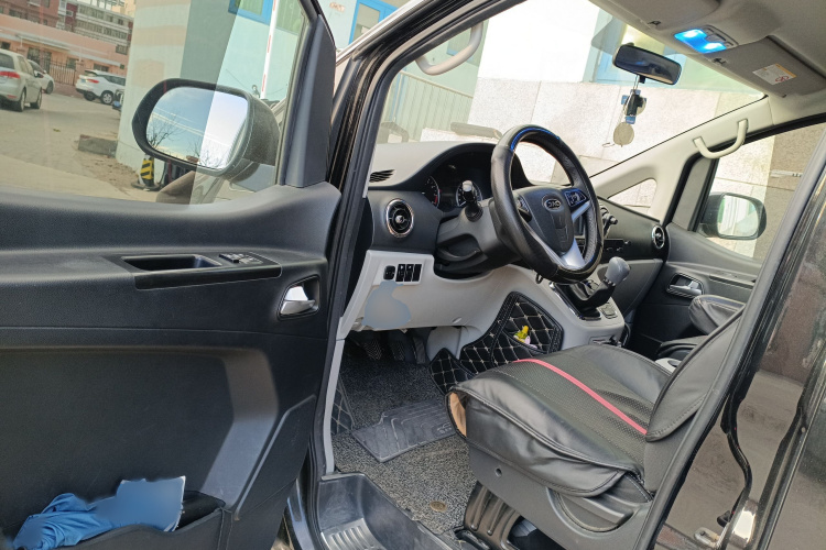 江淮瑞风 瑞风M3 2019款 宜家版 1.8L 豪华智能型中控内饰7003