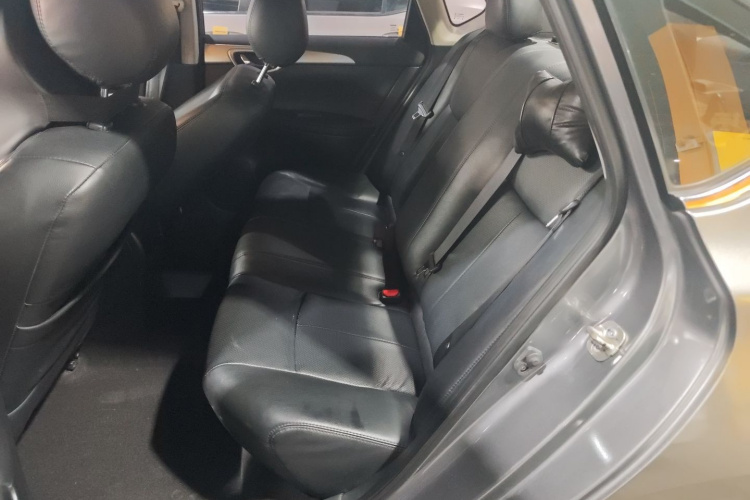 日产 轩逸 2019款 经典 1.6XE CVT舒适版中控内饰21