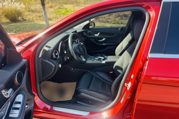 奔驰C级 2017款 改款 C 180 L 动感型运动版车身外观6003