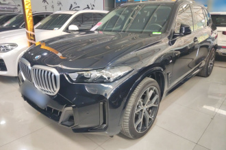 宝马X5 2023款 xDrive 30Li 尊享型M运动曜夜套装