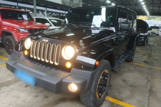 Jeep 牧马人 2014款 3.6L 龙腾典藏版