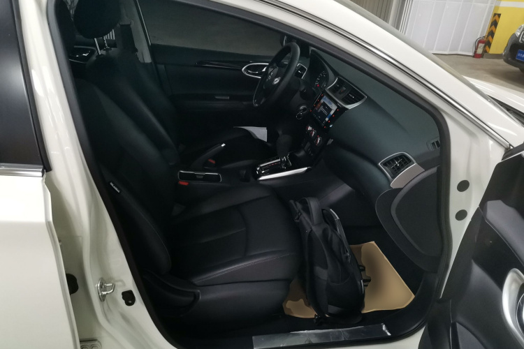 日产 轩逸 2022款 经典 1.6XL CVT豪华版局部细节41