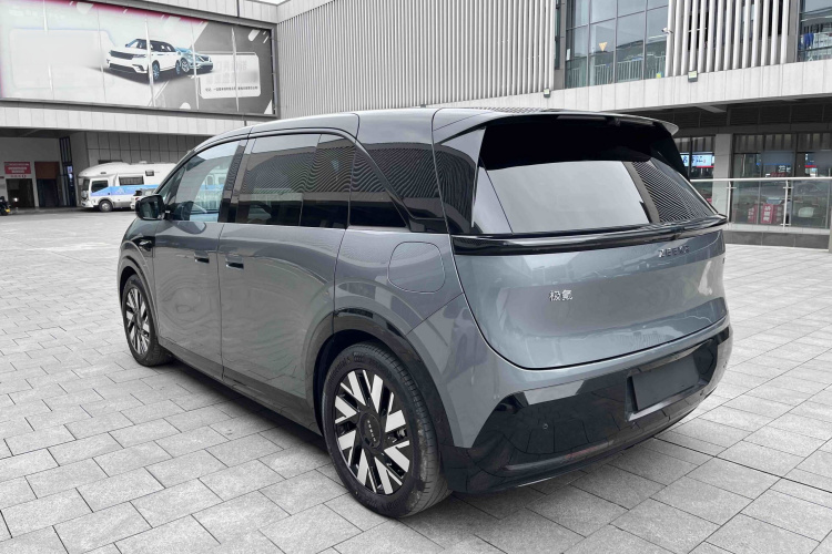 极氪MIX 2025款 长续航智驾版车身外观6006