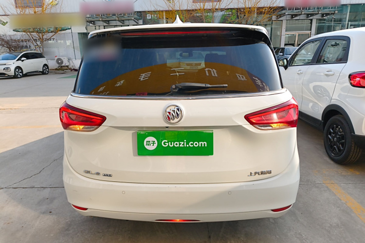 别克GL6 2018款 18T 6座尊贵型车身外观6