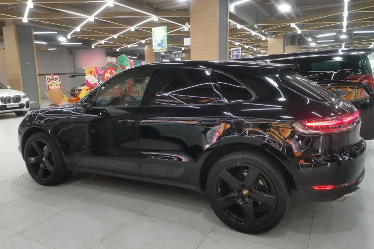 保时捷 2018款 Macan 2.0T车身外观4