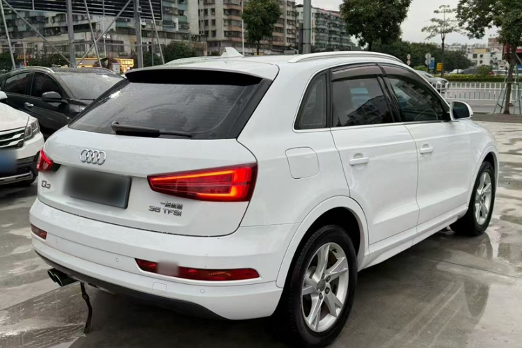 奥迪Q3 2017款 35 TFSI 时尚型车身外观6006