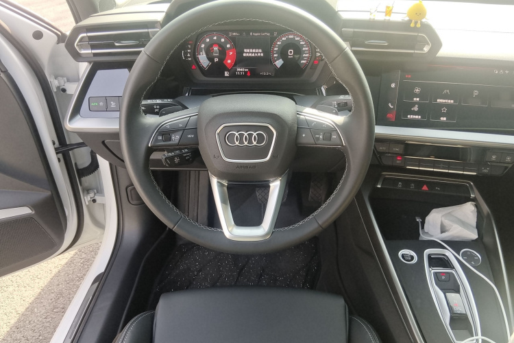 奥迪A3 2025款 A3L Limousine 35TFSI 飞驰尊享型局部细节13