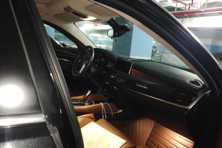 宝马X6 2015款 xDrive28i局部细节9005