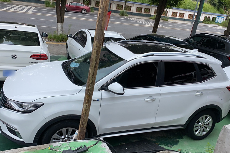 荣威RX5 2016款 20T 两驱自动旗舰版车身外观6005