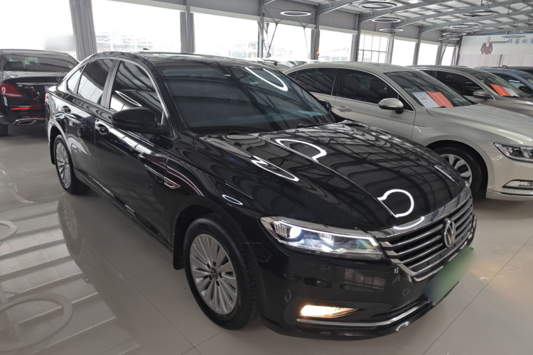 大众 朗逸 2021款 1.5L 自动视野版车身外观3