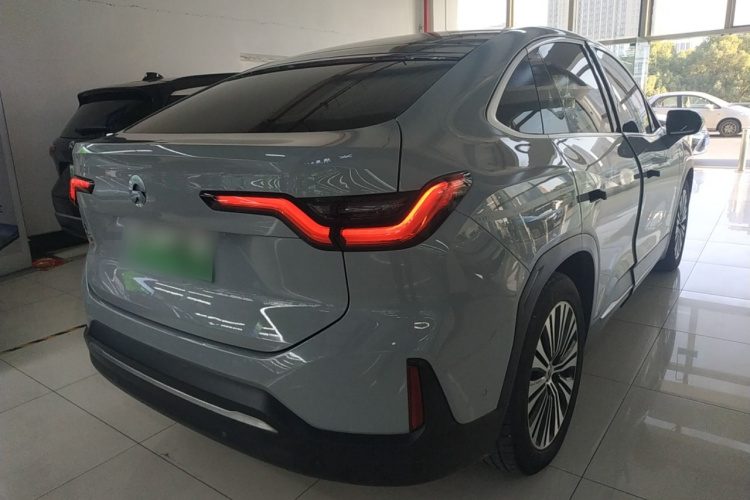 蔚来EC6 2020款 440KM 性能版车身外观7