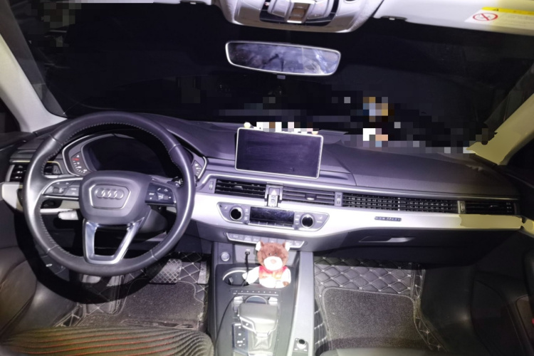 奥迪A4(进口) 2019款 45 TFSI allroad quattro 时尚型中控内饰12