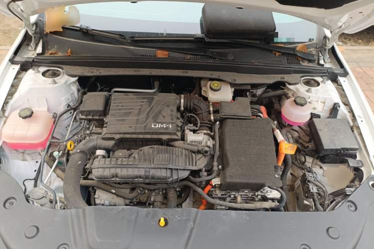 比亚迪 秦PLUS 2023款 冠军版 DM-i 120KM领先型局部细节24