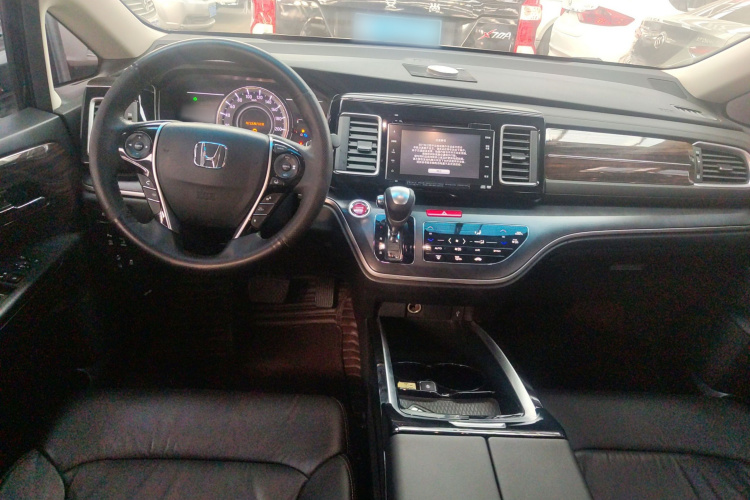 本田 艾力绅 2016款 2.4L 至尊版中控内饰12