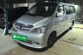 金杯 阁瑞斯 2015款 2.0L经典版 标准型长轴7/9座